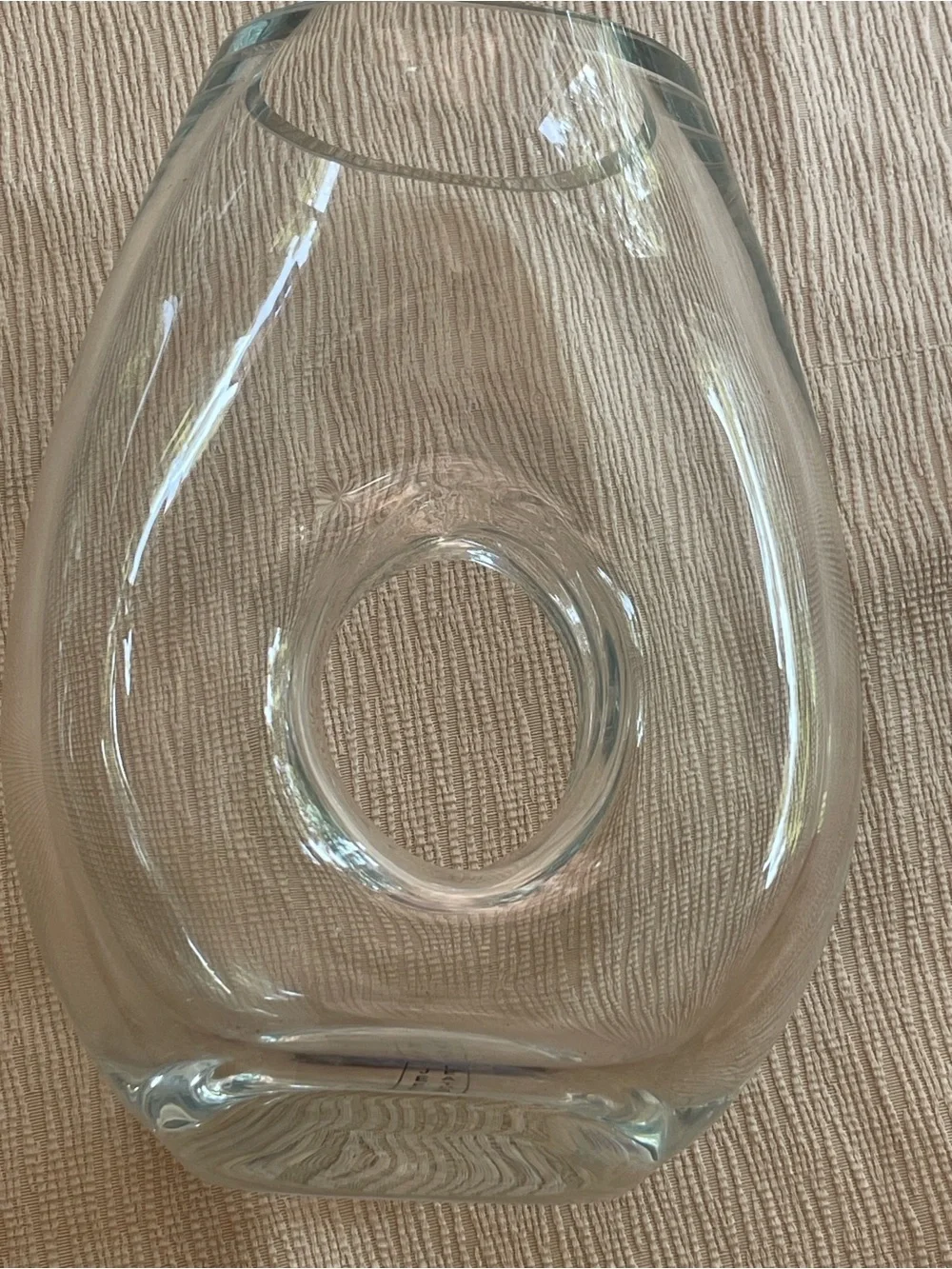 Vtg Crystal Donut-.Hole Vase